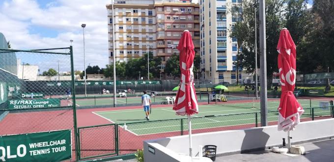 #DuplexduBocage com vista lateral para a Praça Setúbal Extérieur photo